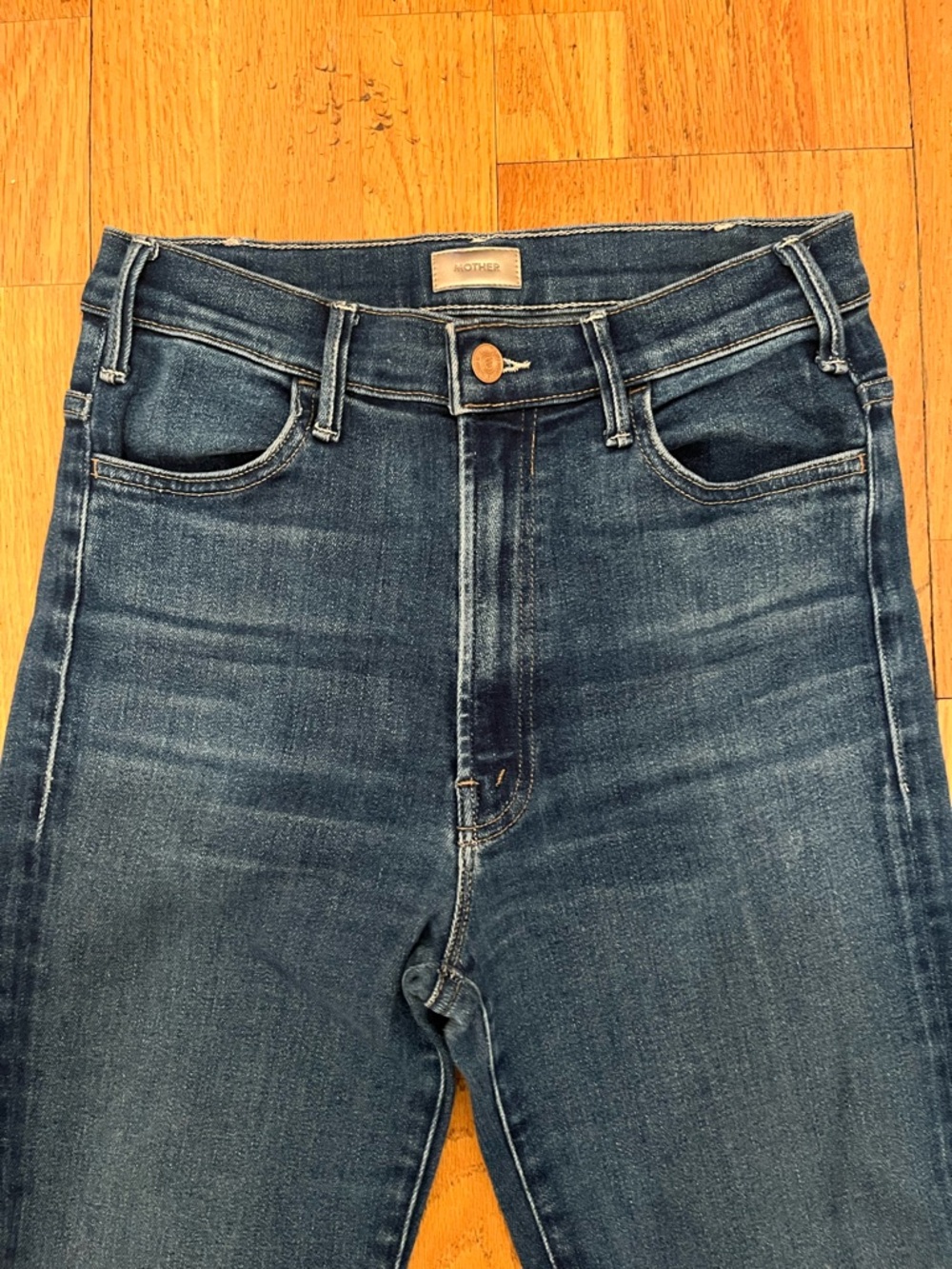 MOTHER denim the hustler ankle fray in home movies color (dark wash) - Picture 5 of 8